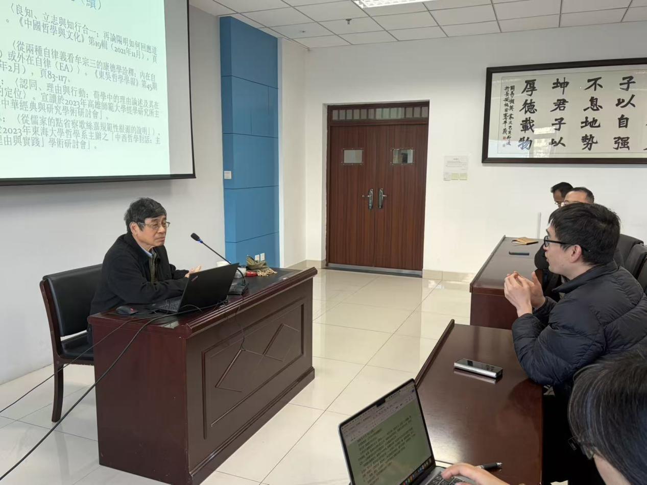 dcf9d2c251d2a6bff2ba796626da13e4_